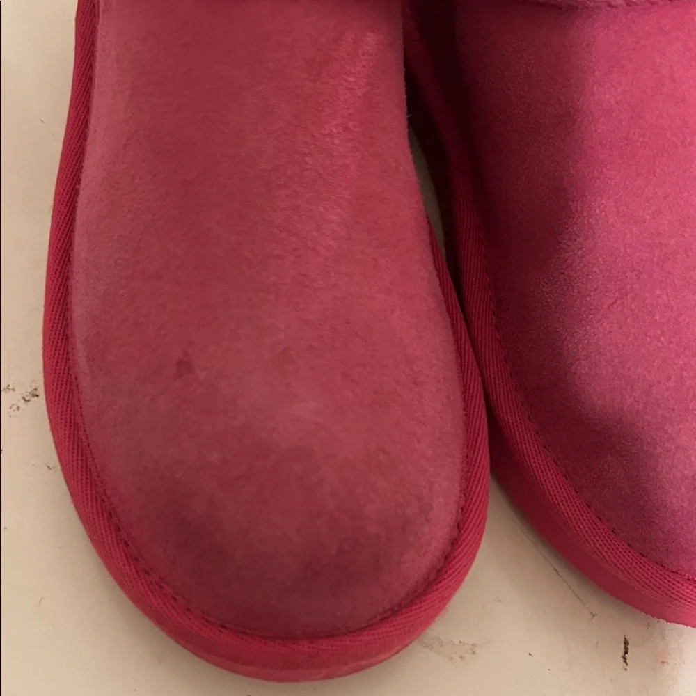 KOOLABURRA By UGG ultra mini pink Cozy Pink Kids Boots size 12 GUC